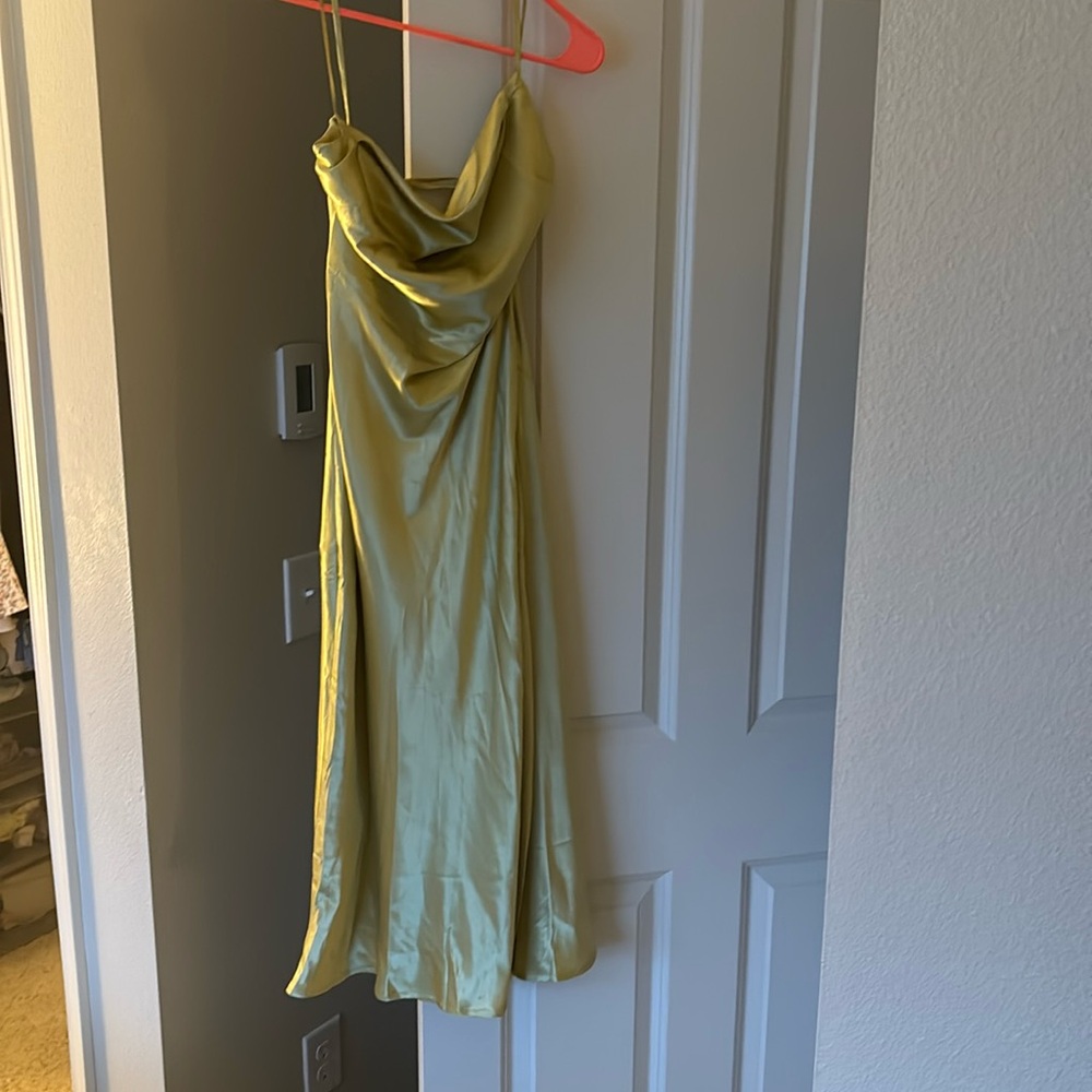 NWT Hello Molly midi dress